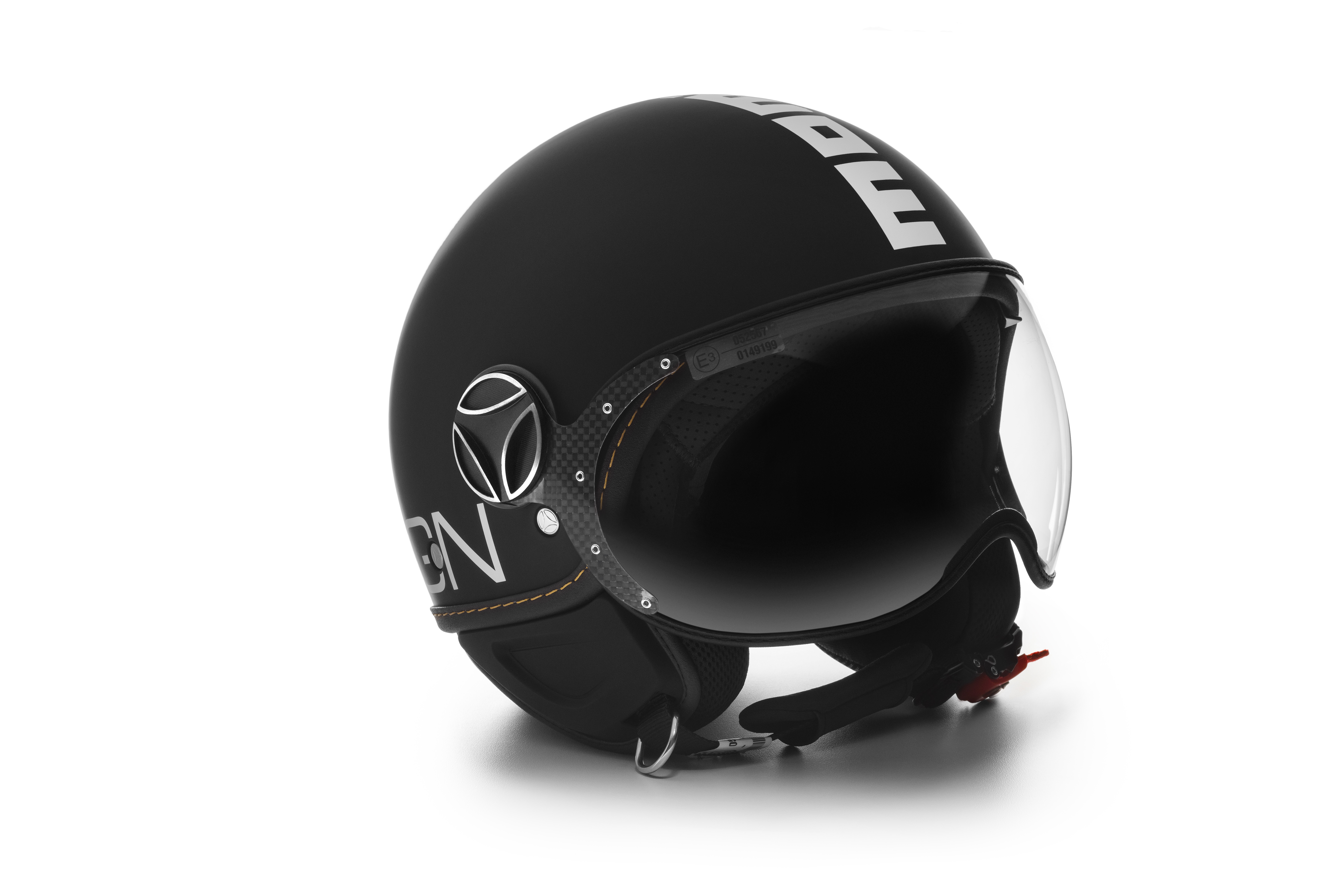 Black Mat – White Decal4